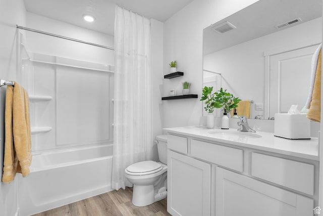 122 N Seaside St Unit 2319, Saratoga Springs, UT 84045 - full bath with toilet, vanity, wood finished floors, and shower / bath combination with curtain