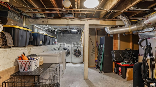 2504 S Dearborn St E, Salt Lake City, UT 84106 - unfinished below grade area with washing machine and clothes dryer