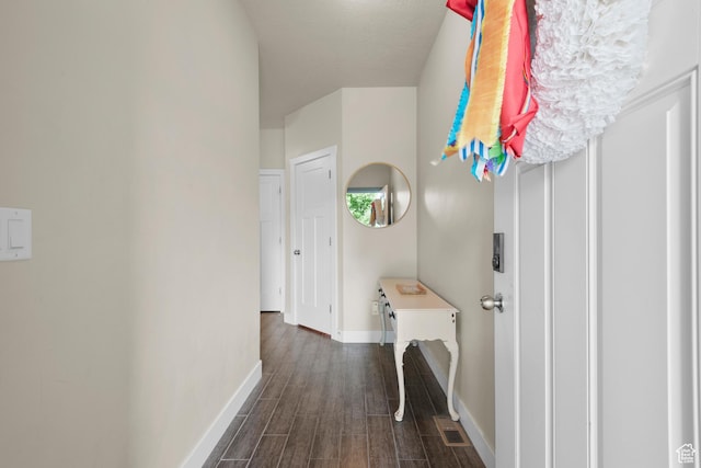 2335 W Cresthaven Ln, Lehi, UT 84043 - foyer entrance featuring baseboards and dark wood-style floors