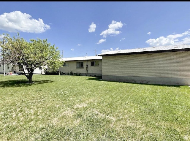 431 E Hooper Ave, Soda Springs, ID 83276 - view of green lawn