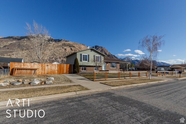 1280 N Gramercy Ave, Ogden, UT 84404 - view of front facade featuring a mountain view