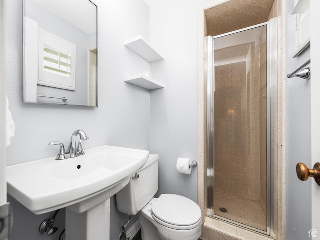 686 Idaho Ave, Provo, UT 84606 - full bathroom featuring toilet and a shower stall
