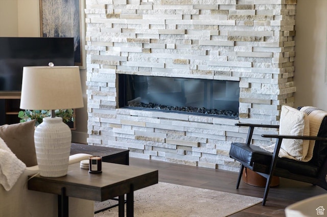 11661 N Shoreline Dr, Hideout, UT 84036 - living area featuring wood finished floors
