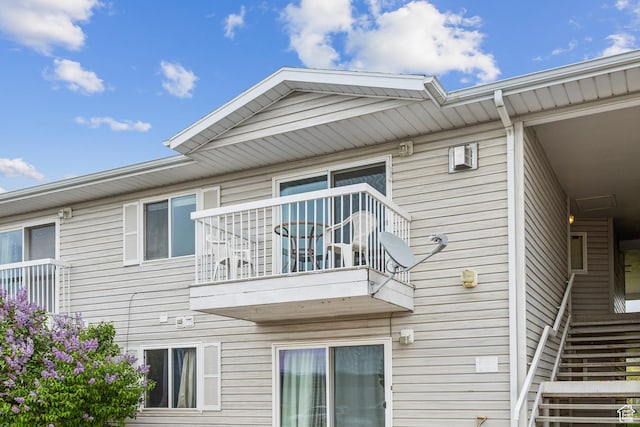 595 S Main St Unit 26, Kamas, UT 84036 - view of side of property with a balcony