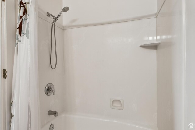 595 S Main St Unit 26, Kamas, UT 84036 - full bath featuring shower / bath combo