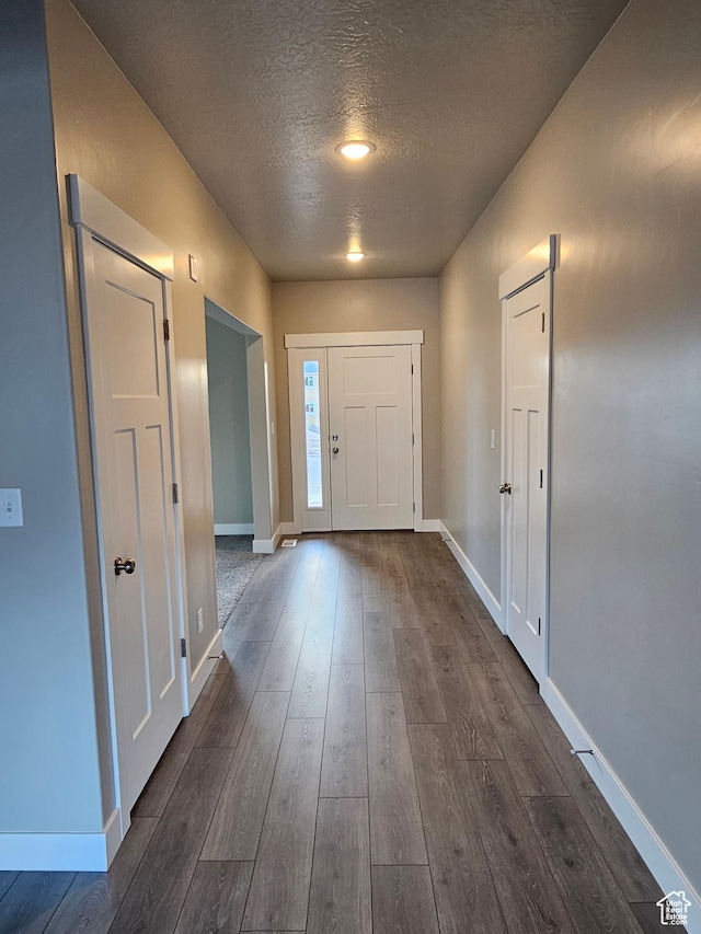 454 N 500 E Lot 3, Salem, UT 84653 - entrance foyer with a textured ceiling, dark wood-style flooring, and baseboards