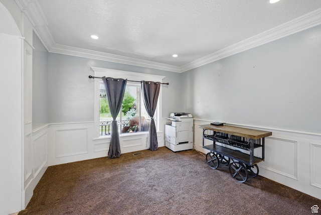 62 W 225 N, Lindon, UT 84042 - misc room with carpet, a decorative wall, wainscoting, crown molding, and recessed lighting