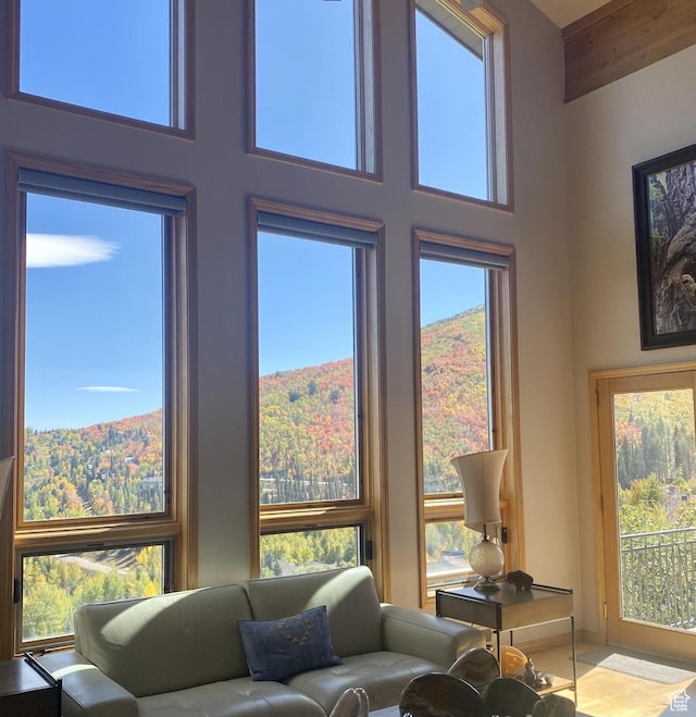 7340 Buckboard Dr N, Park City, UT 84098 - living room featuring a high ceiling
