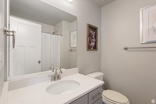 702 E 330 N, Vineyard, UT 84059 - full bathroom with vanity and toilet