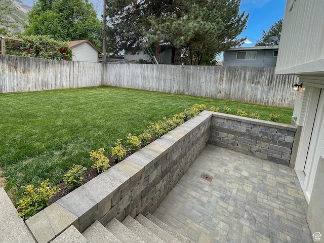 685 S Idaho Ave E, Provo, UT 84606 - view of yard