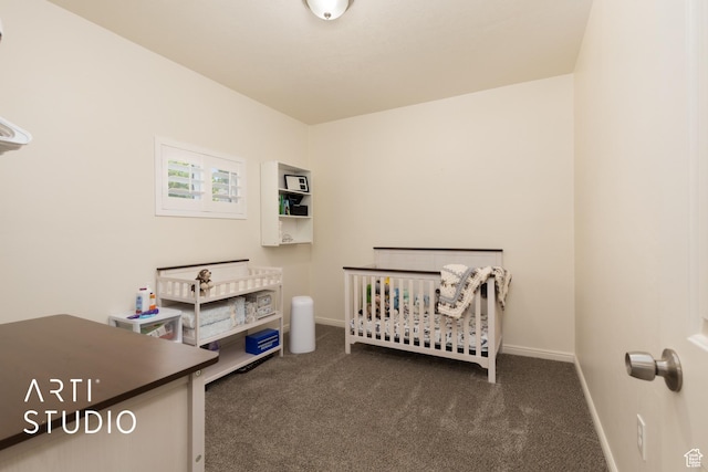 697 E Center St, Springville, UT 84663 - bedroom featuring carpet flooring, baseboards, and a nursery area