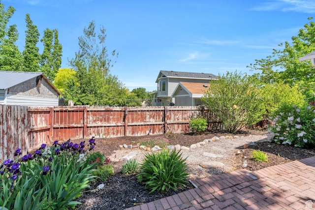 5144 W Wheatcrest Cir, West Jordan, UT 84081 - view of yard