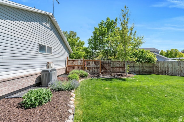 5144 W Wheatcrest Cir, West Jordan, UT 84081 - view of yard with central AC