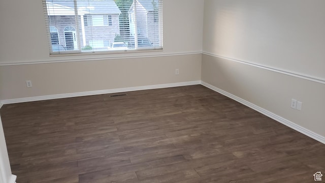 125 W 870 N, Orem, UT 84057 - empty room featuring dark wood finished floors and baseboards
