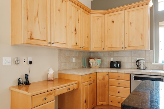 7403 Brook Hollow Loop Rd, Park City, UT 84098 - kitchen featuring backsplash, dishwasher, and light brown cabinetry