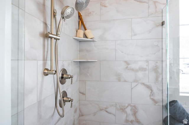 1460 Rocky Mountain Way Unit 223, Francis, UT 84036 - full bathroom featuring tiled shower