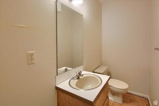 5725 S 1075 E, South Ogden, UT 84405 - half bath with toilet, vanity, and baseboards