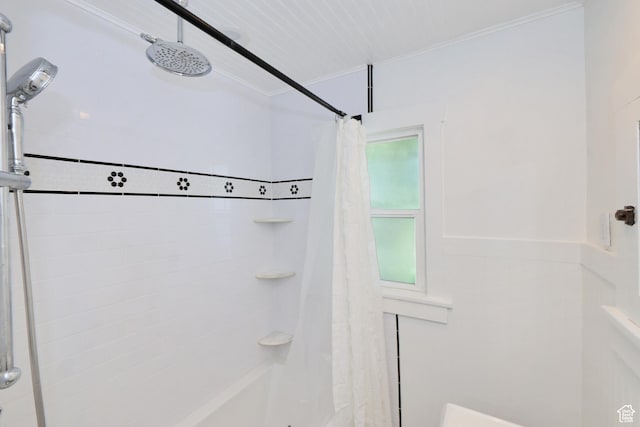 557 E Cleveland Ave, Salt Lake City, UT 84105 - bathroom with crown molding and shower / bath combination with curtain
