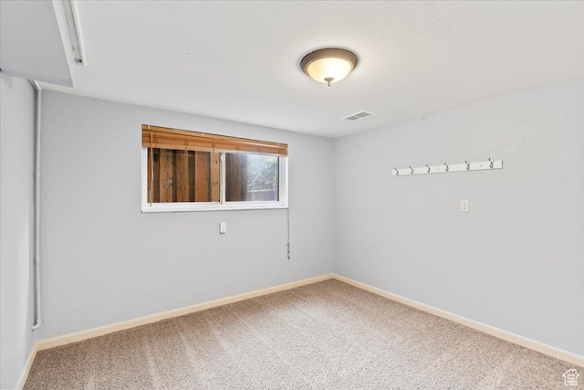5824 S 2150 W, Roy, UT 84067 - unfurnished room featuring carpet floors and baseboards