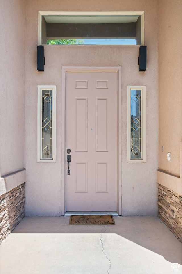 42 N 1100 W, St George, UT 84770 - doorway to property with stucco siding
