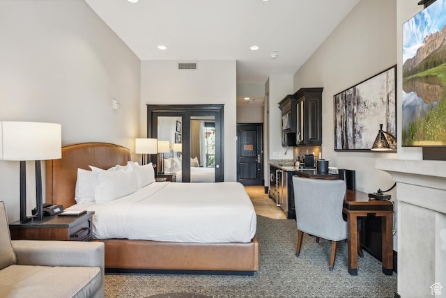 2100 Frostwood Blvd Unit 5130, Snyderville, UT 84098 - bedroom with multiple windows and recessed lighting