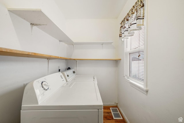 611 E 500 N, Spanish Fork, UT 84660 - laundry room featuring washer and dryer, dark wood-type flooring, and baseboards