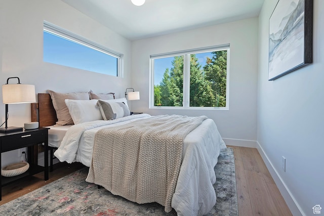 1504 Lake Front Ct, Park City, UT 84098 - bedroom with wood finished floors and baseboards