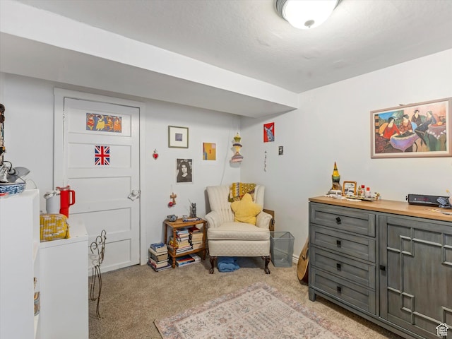 628 E 420 N, Provo, UT 84606 - living area featuring light carpet