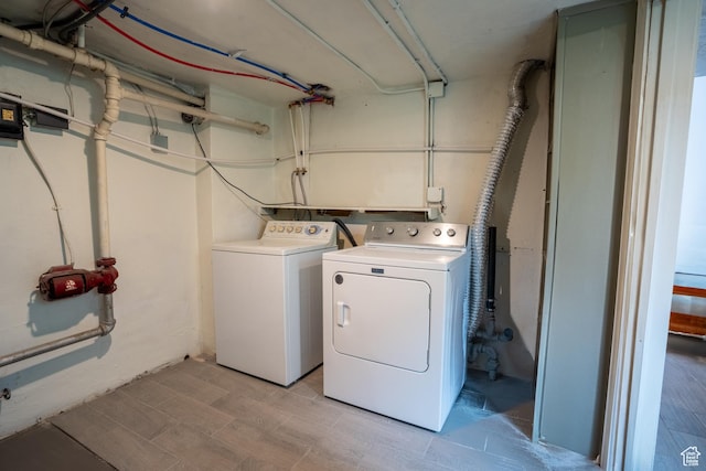 354 N 200 E, Logan, UT 84321 - washroom featuring washer and clothes dryer