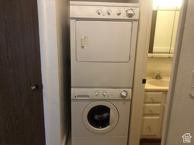 361 N 300 W Unit 107, Provo, UT 84601 - laundry room featuring estacked washer and dryer