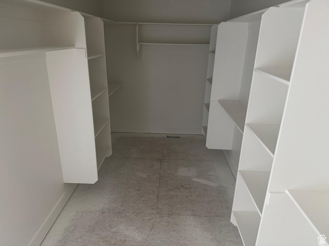 3023 N Mountain Rd E Unit 212, North Ogden, UT 84414 - view of spacious closet