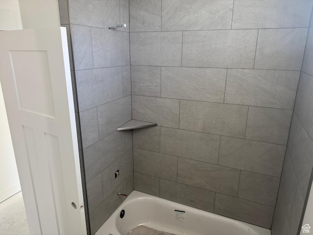 3023 N Mountain Rd E Unit 212, North Ogden, UT 84414 - full bath with tub / shower combination