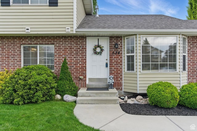 524 N 2870 W, Provo, UT 84601 - entrance to property featuring brick siding and roof with shingles