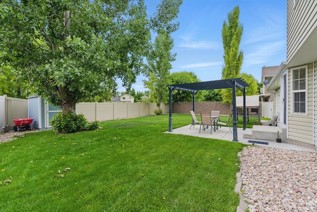 524 N 2870 W, Provo, UT 84601 - view of yard featuring a pergola and a patio area