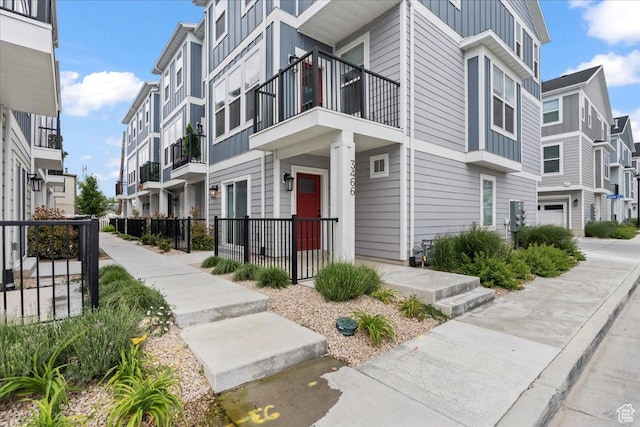 3466 S Peebles Ct E, South Salt Lake, UT 84115 - view of property with a residential view