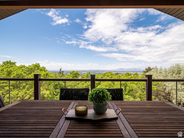 4253 S Spring Rd E, Ogden, UT 84403 - deck with outdoor dining space