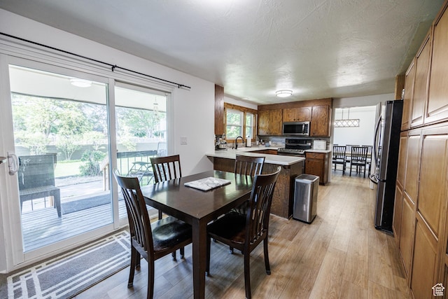 1070 E 120 S, Orem, UT 84097 - dining area featuring light wood-style floors