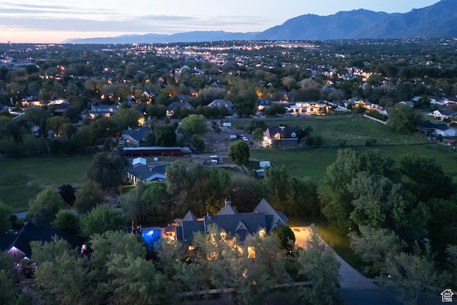 963 E Old English Rd, Draper, UT 84020 - aerial view of property's location featuring mountains