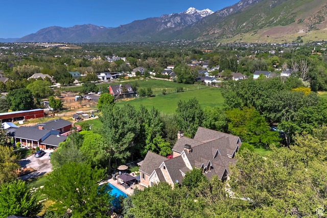 963 E Old English Rd, Draper, UT 84020 - aerial view of property and surrounding area featuring a mountain backdrop and nearby suburban area