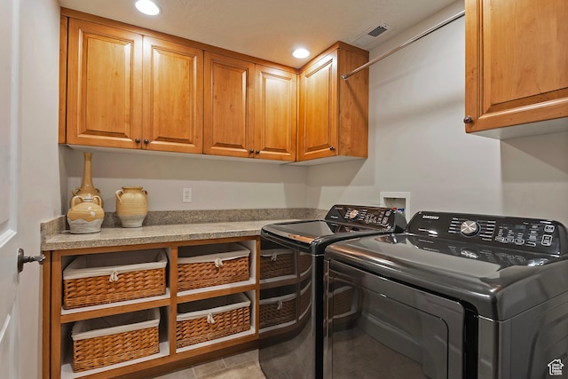 963 E Old English Rd, Draper, UT 84020 - laundry area with cabinet space, washing machine and clothes dryer, and recessed lighting