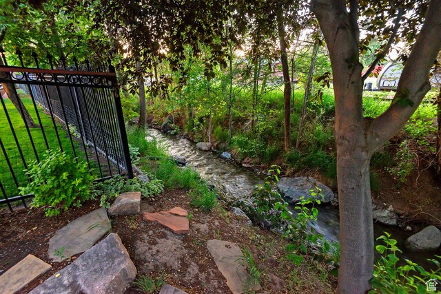 963 E Old English Rd, Draper, UT 84020 - view of yard