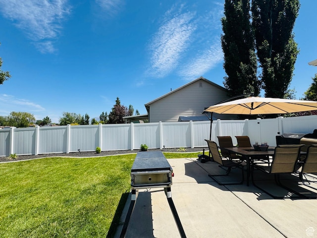 2552 W 2025 N, Clinton, UT 84015 - view of patio with outdoor dining area