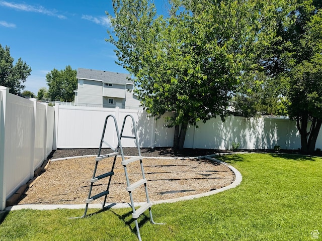 2552 W 2025 N, Clinton, UT 84015 - view of yard with a water view