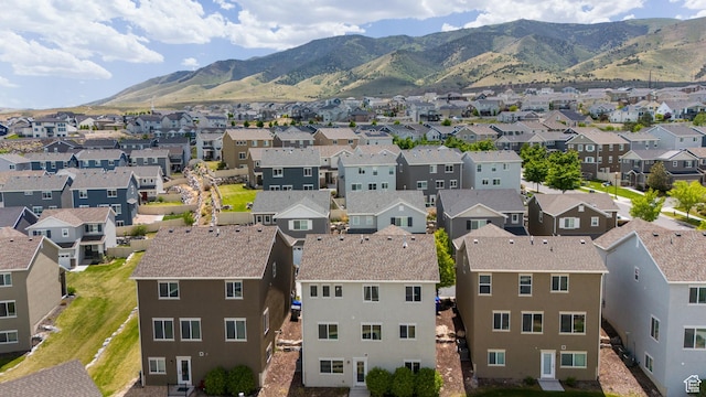 2956 S Willow Creek Dr, Saratoga Springs, UT 84045 - aerial view of residential area featuring mountains