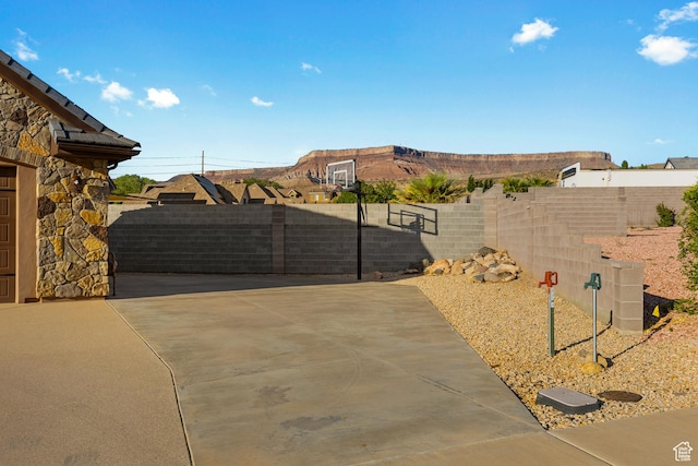 880 N 370 W, La Verkin, UT 84745 - view of yard with basketball court