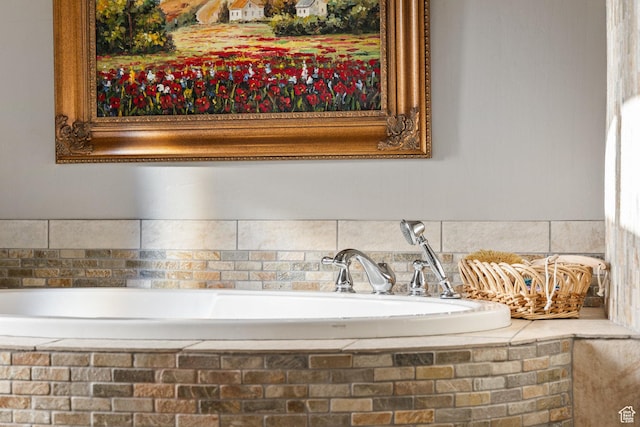 2204 N Bridge Water Rd, Cedar City, UT 84721 - bathroom view of a tub to relax in