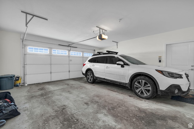 3041 Cedar Dr, Park City, UT 84098 - garage with a garage door opener