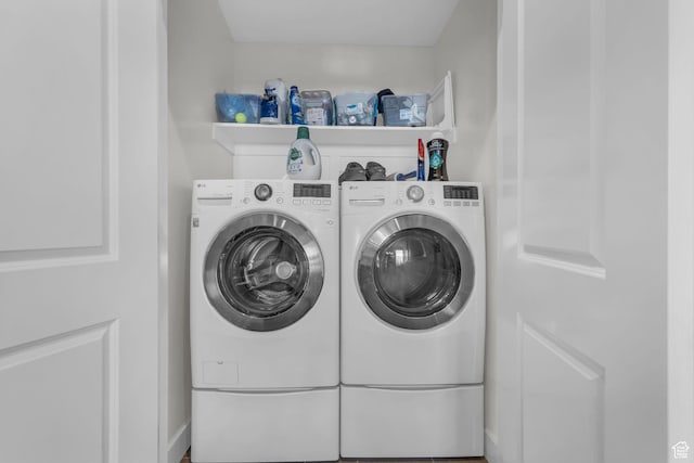 3041 Cedar Dr, Park City, UT 84098 - washroom with washer and dryer