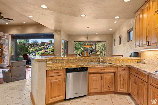 2405 W Entrada Trl Unit 76, St George, UT 84770 - kitchen with a sink, dishwasher, recessed lighting, stone tile floors, and healthy amount of natural light