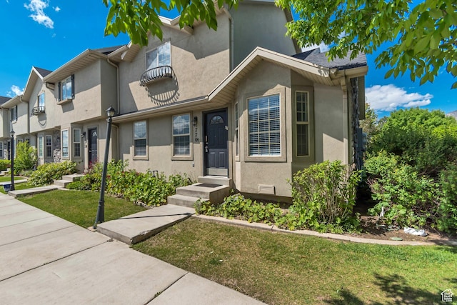1770 W 950 S, Springville, UT 84663 - multi unit property with stucco siding and a front lawn